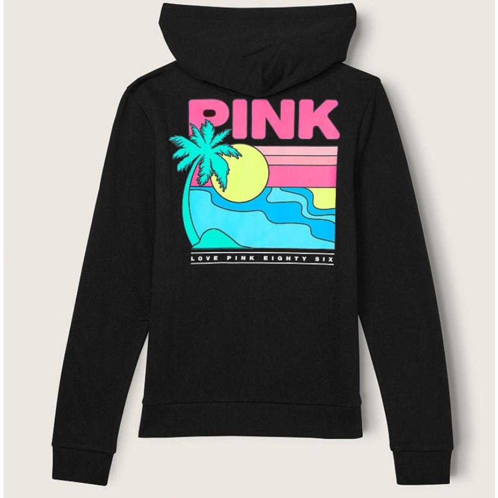 Looking for jacket please let me know if you have ty!! Any sizes